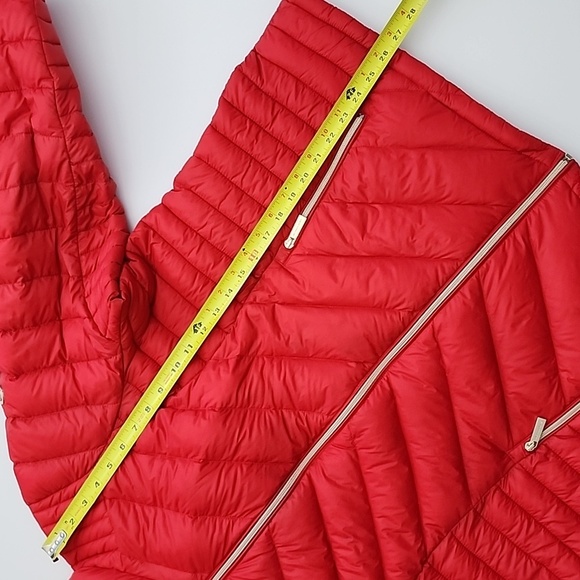 Michael Kors Women's Red Down Fill Quilted Puffer Hooded Winter Coat Size 1X - Picture 15 of 16